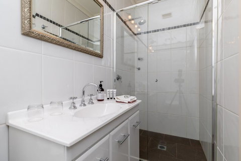 94Best Apartments - Accommodation QLD 0