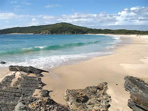 @LIZZIE - Accommodation QLD 3