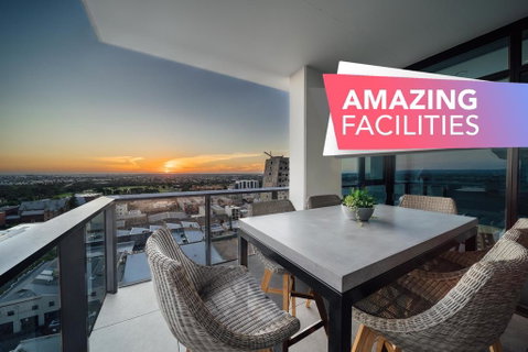 A Cut Above The West - Pool - Rooftop Bar - Gym - Wifi - Accommodation QLD 0