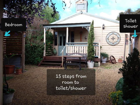 A La Folly - Accommodation QLD 1