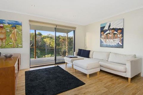 A One One Two At Island Beach - Accommodation QLD 3