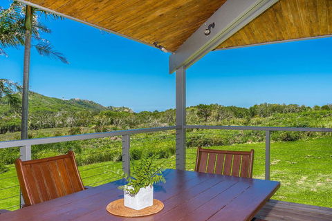 A PERFECT STAY - Cape Breeze - Accommodation QLD 2