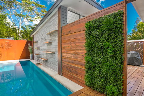 A PERFECT STAY - Studio 9 - Accommodation QLD 2