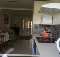 A Victor Harbour Retreat Aldinga Tony's Music Cottage - Accommodation QLD