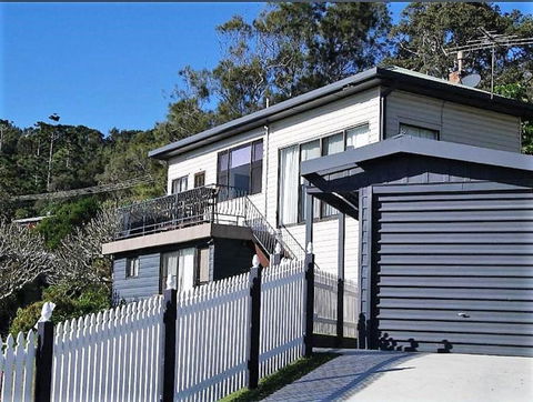 AAA Views, 2 View Street - Accommodation QLD 1