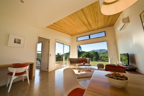 Aalborg Bright - Accommodation QLD 1