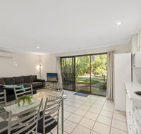 Aanuka Tropical Spa Bure - Accommodation QLD
