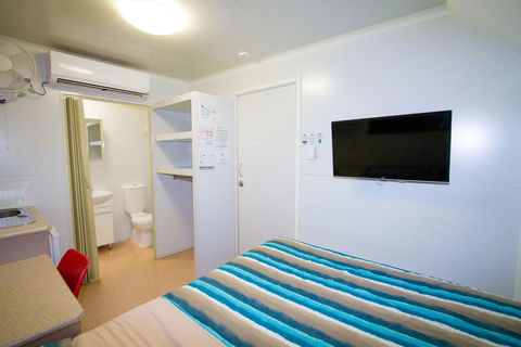 AAOK Jandowae Accommodation Park - Accommodation QLD 2