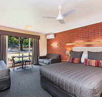 AAt 28 Goldsmith Motel - Accommodation QLD