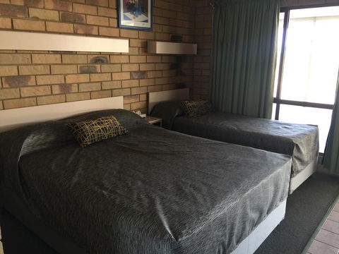 Abacus Motel - Accommodation QLD 3