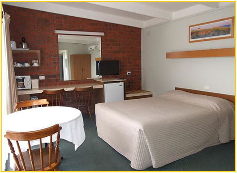 Phicon Pty Ltd - Accommodation QLD 1