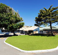 Abrolhos Reef Lodge - Accommodation QLD