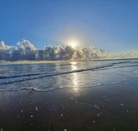 ABSOLUTE BEACH FRONT MACKAY - Comfort Resort Blue Pacific - Accommodation QLD