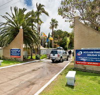 Acclaim Pine Grove Holiday Park - Accommodation QLD