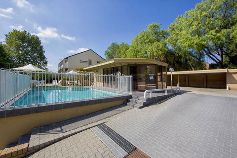 Accommodate Canberra - Kingston Court - Accommodation QLD 2