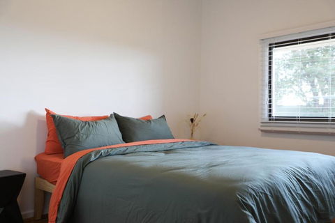 Dreamy Abode - Vineyard Retreat - Accommodation QLD 4