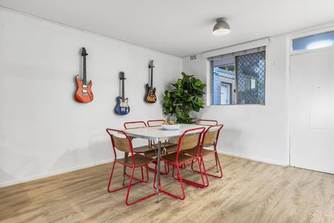 EAST4 - Vintage Vibes East Freo 2B 1BA - Accommodation QLD 4
