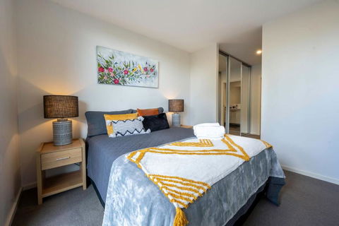 Eastside Apartment - Accommodation QLD 2