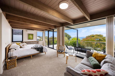 Echo Beach In Somers - Accommodation QLD 4
