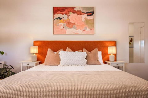 EM Apartments - Accommodation QLD 0