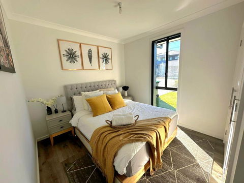 Entire 2br, Hideaway - Accommodation QLD 1