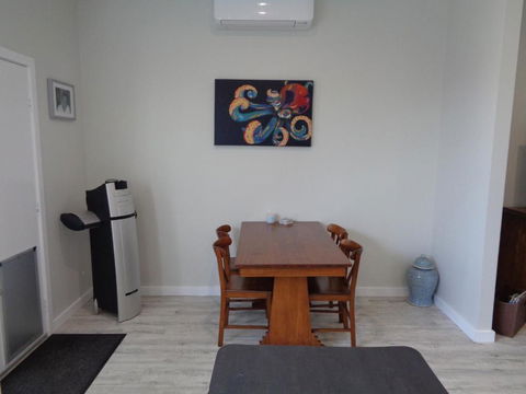 Erwins Lagoon Retreat - Accommodation QLD 4