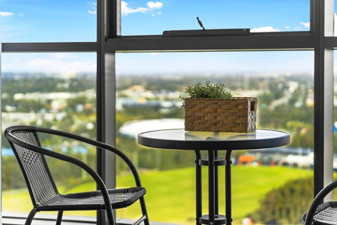 Fabulous View Apartment In Sydney Olympic Park - Accommodation QLD 1