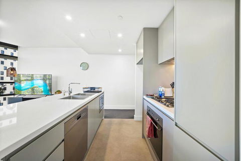 Fabulous View Apartment In Sydney Olympic Park - Accommodation QLD 2