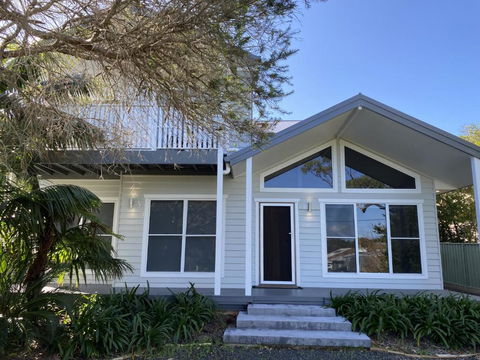 FAIR11W - Fairlight House - Accommodation QLD 0