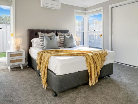 Family-friendly Seaside Gem - Accommodation QLD 3