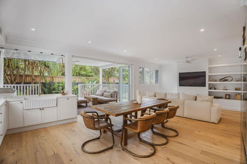 Family Retreat On Keats Street - Accommodation QLD 3