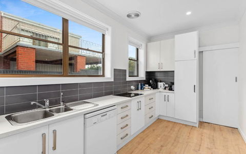 Family Tides 12 Cudmore Rd McCracken - No Linen Included - Accommodation QLD 2