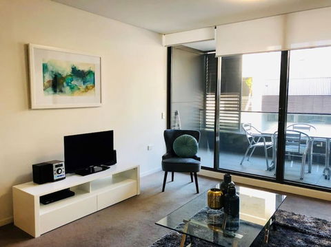 Fantastic Executive Apartment Neutral Bay GRO17204 - Accommodation QLD 4