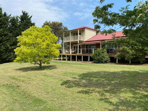 Farmhouse In The Heart Of Wine Country, 10 Minutes To Beach - Accommodation QLD 0