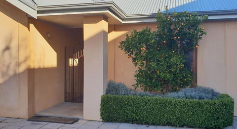 Fechner Place Barossa, 1 Bed, 1 Bath & Wine - Accommodation QLD 4