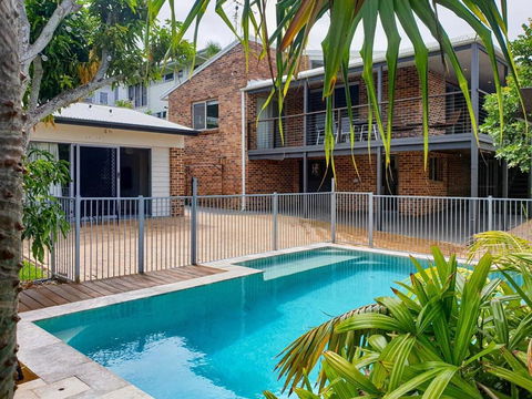 Feel The Magic Of Moffat Steps To The Beach Cafes - Accommodation QLD 0