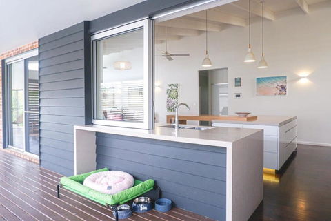 Feel The Magic Of Moffat Steps To The Beach Cafes - Accommodation QLD 4