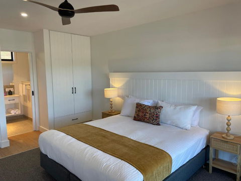 Fox On The Run - Motel Kilmore - Accommodation QLD 2