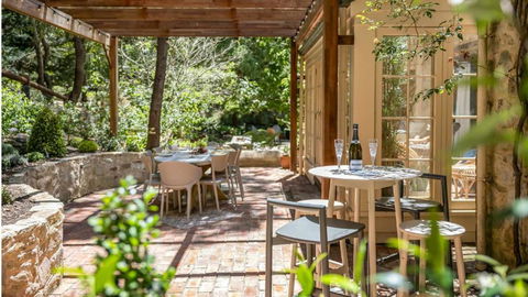 FROGWELL HOLLOW Immerse Into An Idyllic Fairytale - Accommodation QLD 3