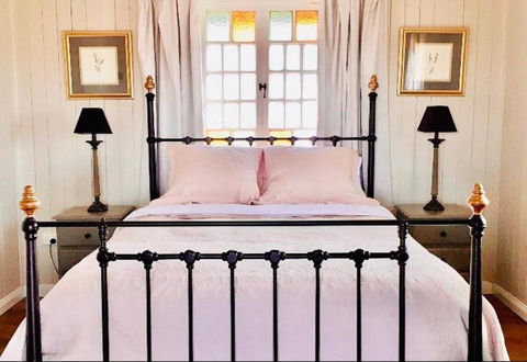 Galbraith Farmhouse South Burnett - Accommodation QLD 1