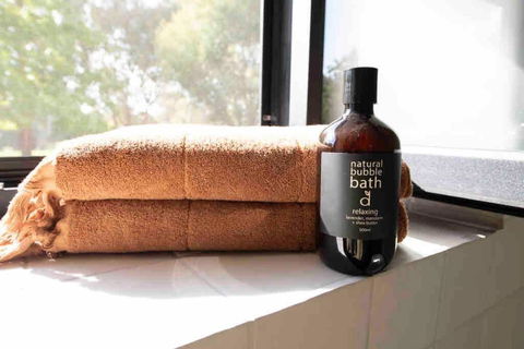 Gardeners Shed -Mansfield - Accommodation QLD 2