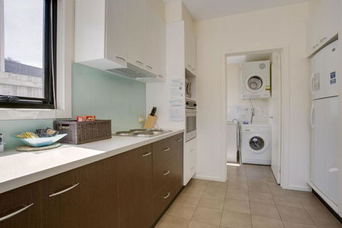 Getaway On Church Phillip Island Cowes - Accommodation QLD 4