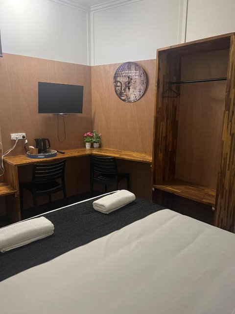 Gin Gin Budget Accommodation - Accommodation QLD 0