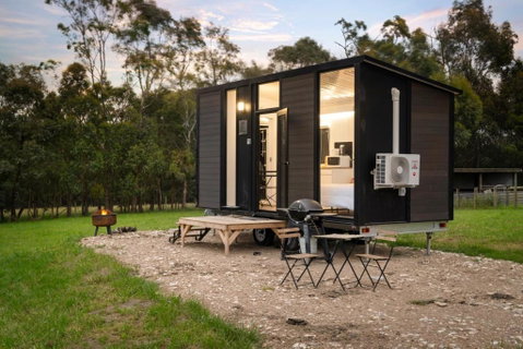 Glorious Escape By Tiny Away - Accommodation QLD 1