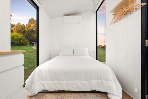 Glorious Escape By Tiny Away - Accommodation QLD 3