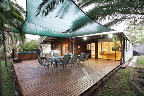 Goolwa River Retreat - Accommodation QLD 0