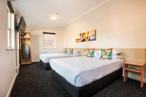 Granville Hotel - Accommodation QLD 1