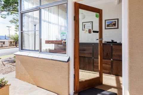 Gulgong Motel - Accommodation QLD 4