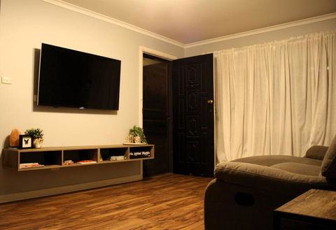 Gum Lodge, Gateway To The Murray - Accommodation QLD 4