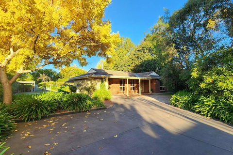 Hahndorf Home, Walk To Main St, Sleeps 8 - Accommodation QLD 0